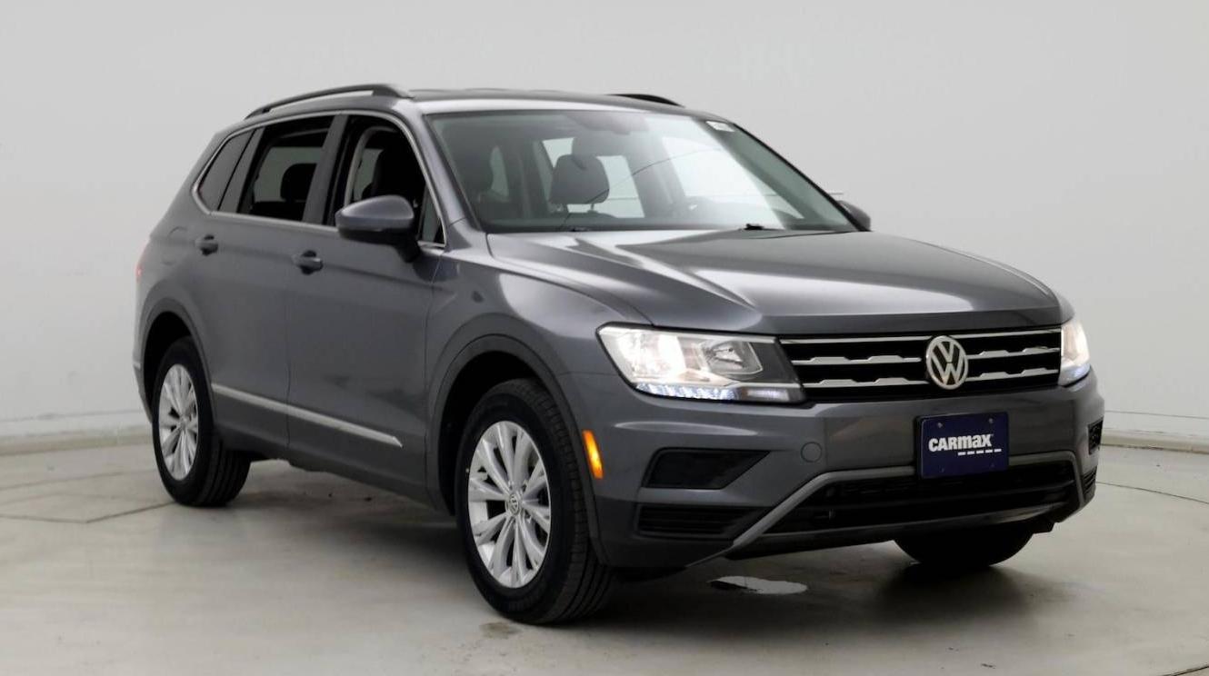 VOLKSWAGEN TIGUAN 2018 3VV2B7AX4JM132752 image