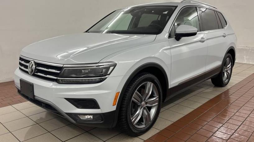 VOLKSWAGEN TIGUAN 2018 3VV4B7AX1JM110250 image