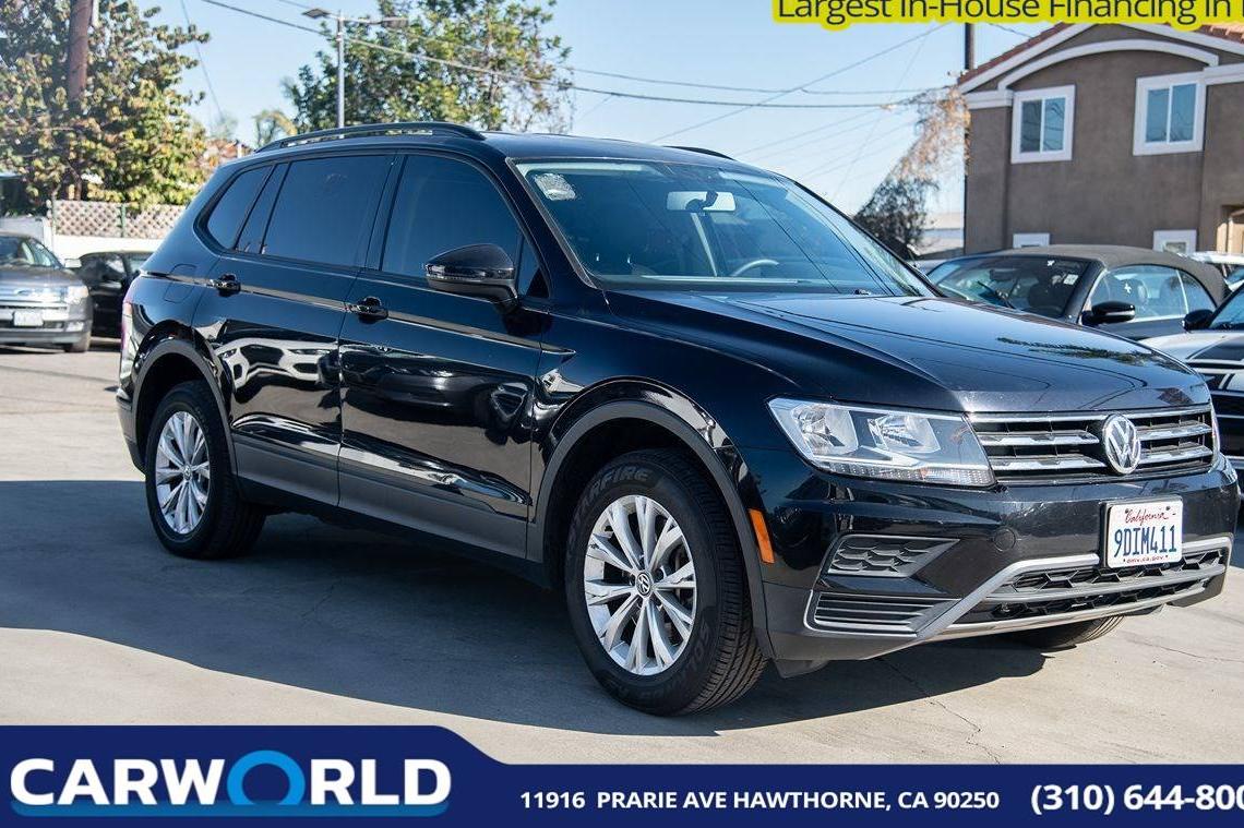 VOLKSWAGEN TIGUAN 2018 3VV1B7AX1JM119470 image