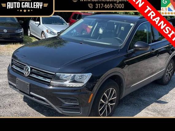 VOLKSWAGEN TIGUAN 2018 3VV2B7AX9JM222205 image
