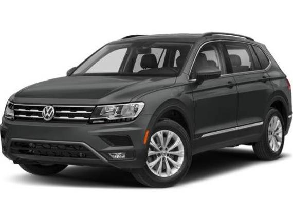 VOLKSWAGEN TIGUAN 2018 3VV2B7AXXJM133565 image
