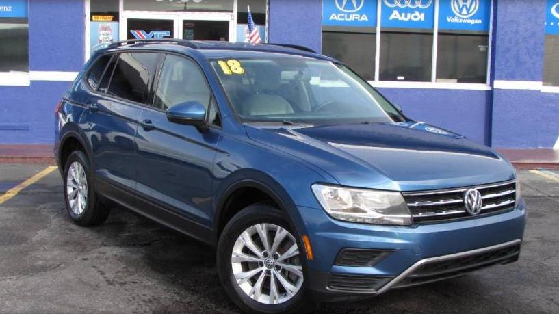 VOLKSWAGEN TIGUAN 2018 3VV1B7AX1JM208651 image