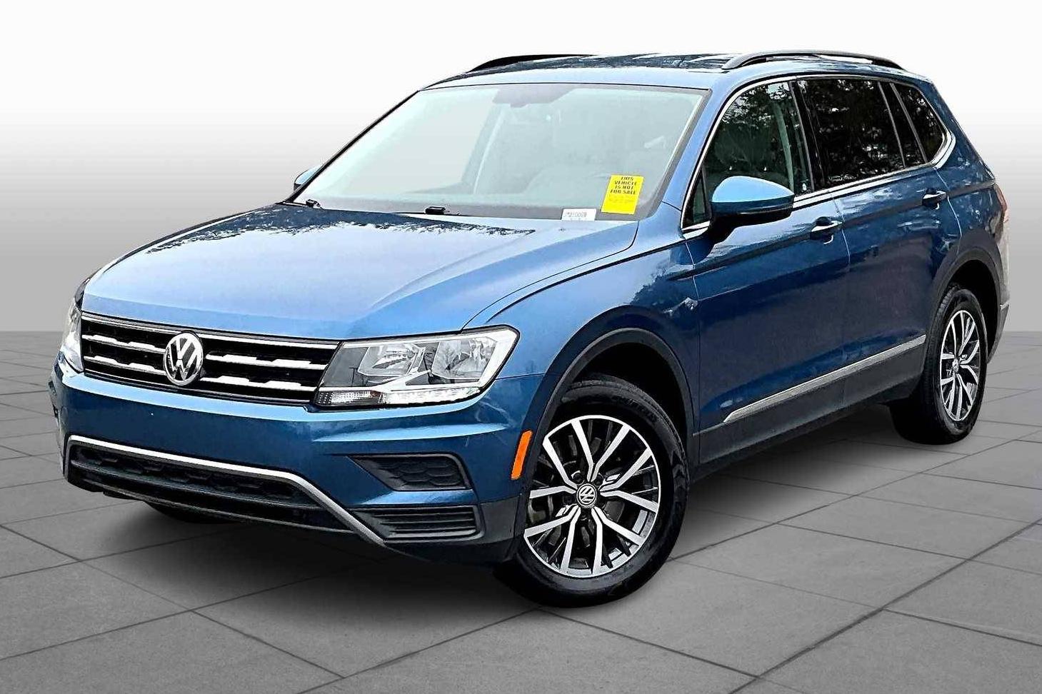 VOLKSWAGEN TIGUAN 2018 3VV3B7AX5JM210069 image