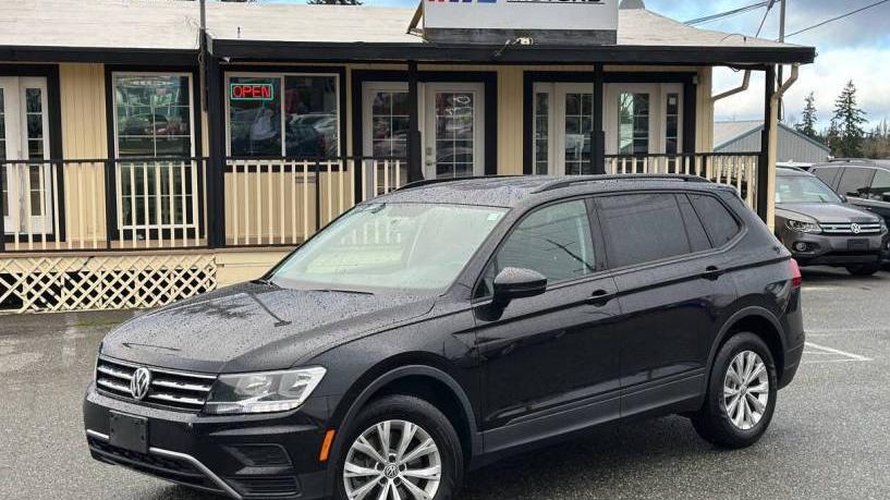 VOLKSWAGEN TIGUAN 2018 3VV0B7AX8JM074569 image