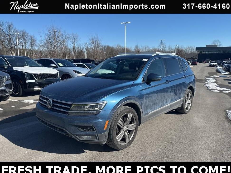 VOLKSWAGEN TIGUAN 2018 3VV5B7AX2JM004152 image