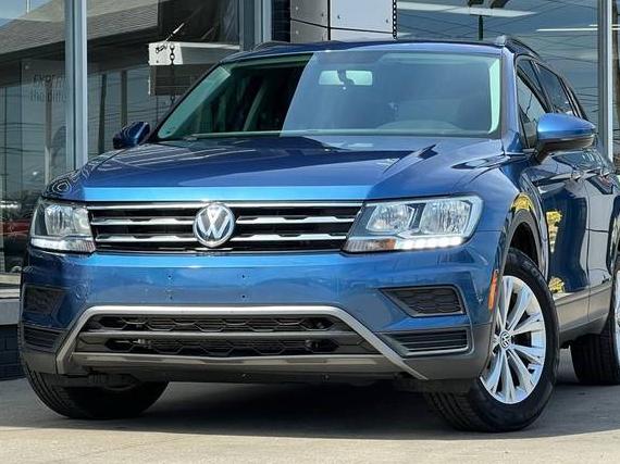 VOLKSWAGEN TIGUAN 2018 3VV0B7AX8JM120093 image