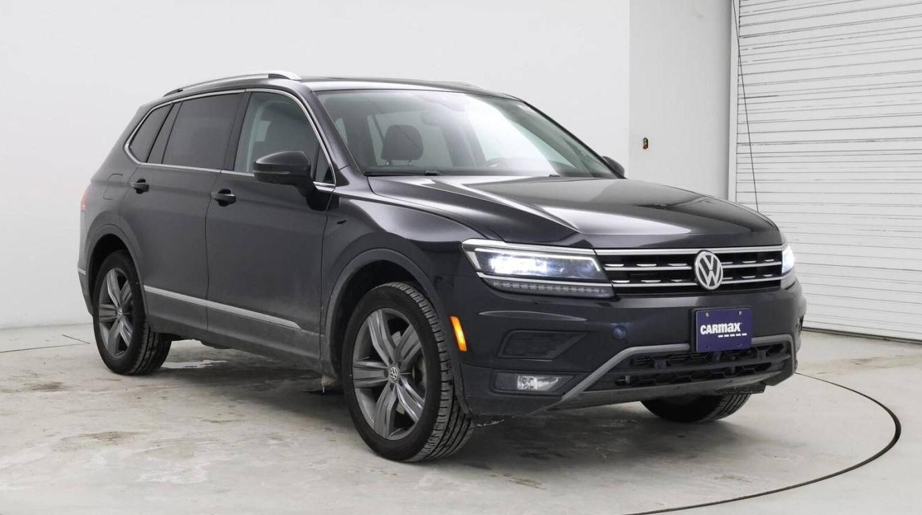 VOLKSWAGEN TIGUAN 2018 3VV4B7AX7JM175393 image