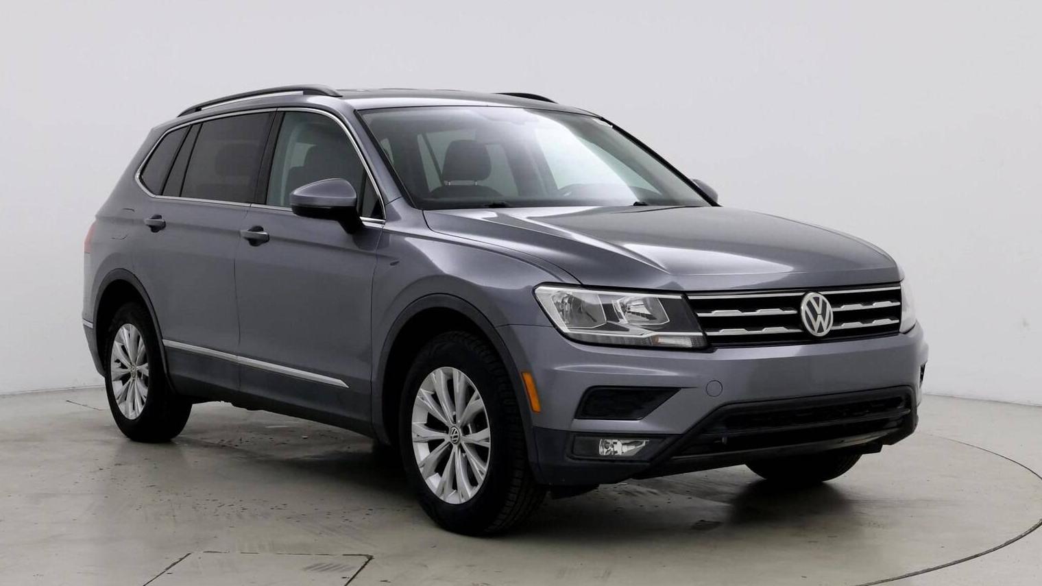 VOLKSWAGEN TIGUAN 2018 3VV3B7AX7JM031628 image