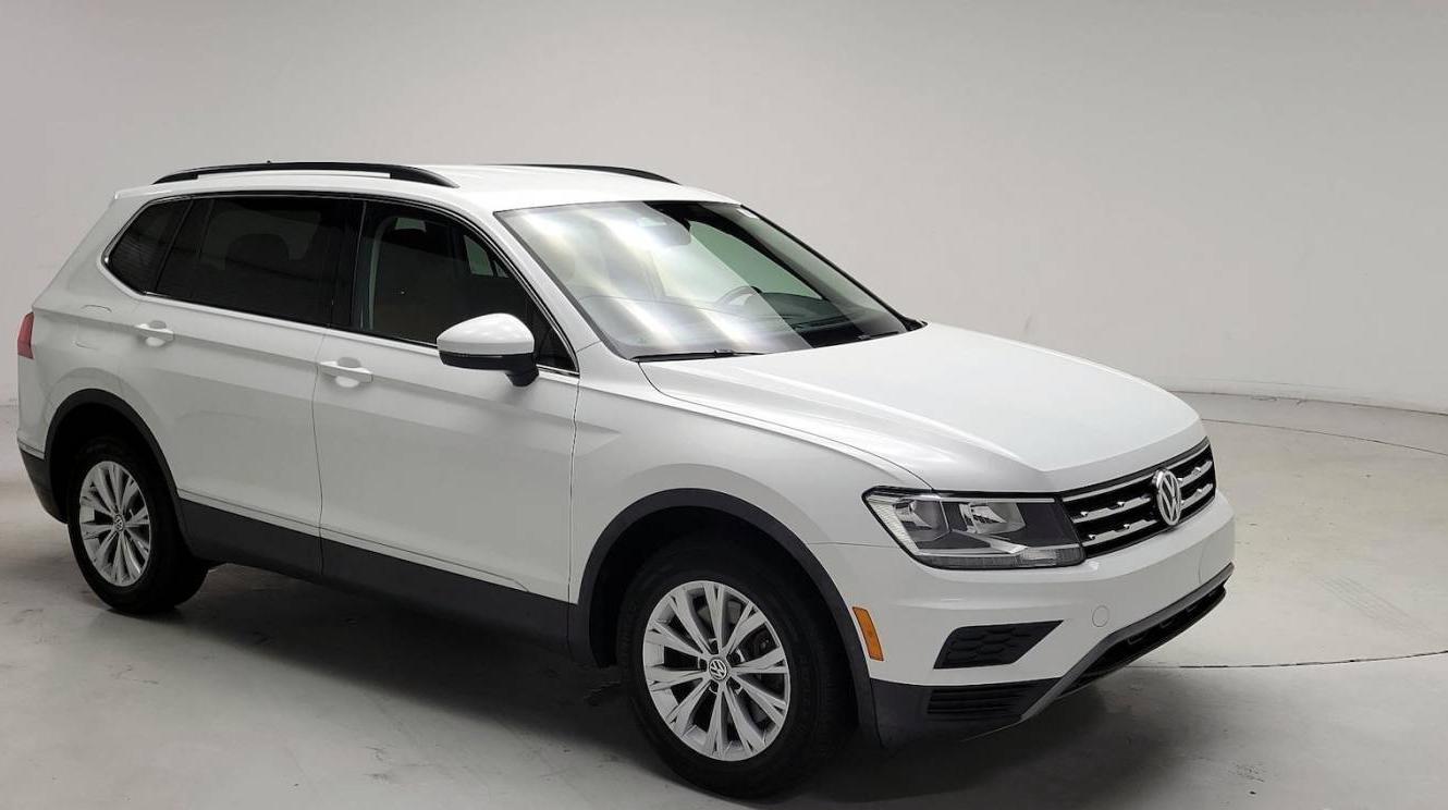 VOLKSWAGEN TIGUAN 2018 3VV3B7AX9JM113974 image