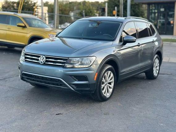 VOLKSWAGEN TIGUAN 2018 3VV1B7AX3JM085354 image