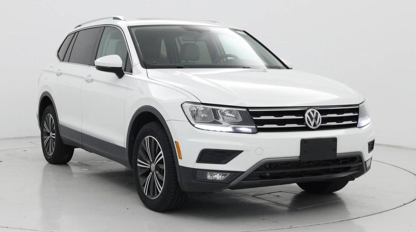 VOLKSWAGEN TIGUAN 2018 3VV2B7AX1JM009166 image