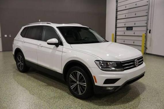 VOLKSWAGEN TIGUAN 2018 3VV3B7AX8JM001361 image