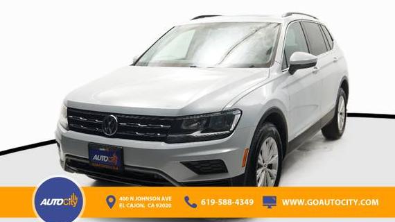 VOLKSWAGEN TIGUAN 2018 3VV2B7AXXJM137339 image