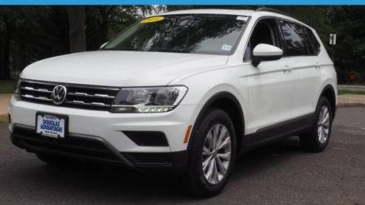 VOLKSWAGEN TIGUAN 2018 3VV2B7AX0JM169653 image