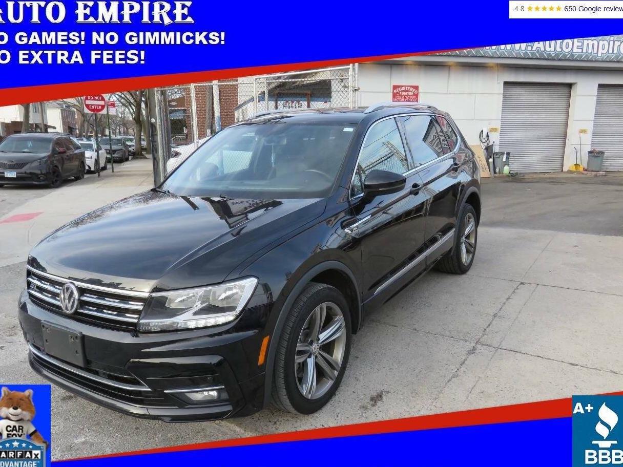 VOLKSWAGEN TIGUAN 2018 3VV2B7AX7JM205614 image