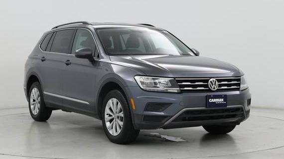 VOLKSWAGEN TIGUAN 2018 3VV3B7AX8JM211300 image