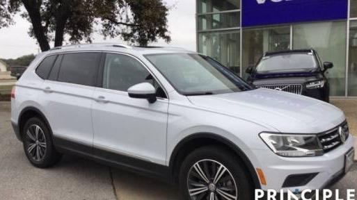 VOLKSWAGEN TIGUAN 2018 3VV3B7AX1JM021581 image