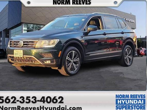 VOLKSWAGEN TIGUAN 2018 3VV2B7AX8JM175703 image
