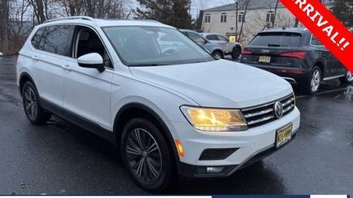 VOLKSWAGEN TIGUAN 2018 3VV2B7AX2JM131003 image