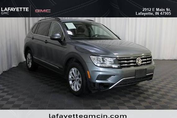 VOLKSWAGEN TIGUAN 2018 3VV2B7AX8JM133516 image