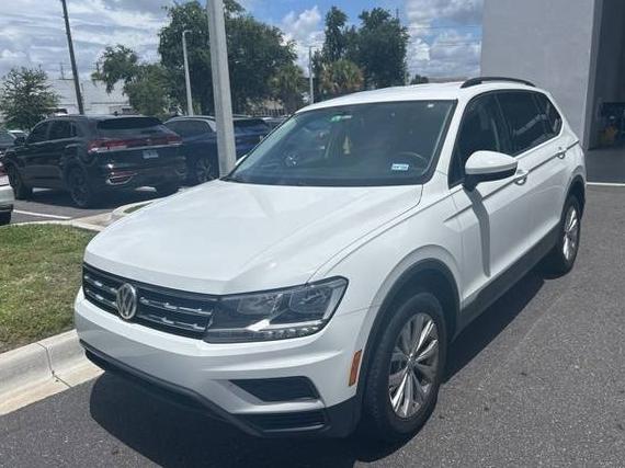 VOLKSWAGEN TIGUAN 2018 3VV1B7AX1JM045614 image