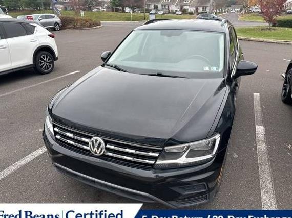 VOLKSWAGEN TIGUAN 2018 3VV2B7AX8JM045579 image VOLKSWAGEN TIGUAN 2018 3VV2B7AX8JM045579 image