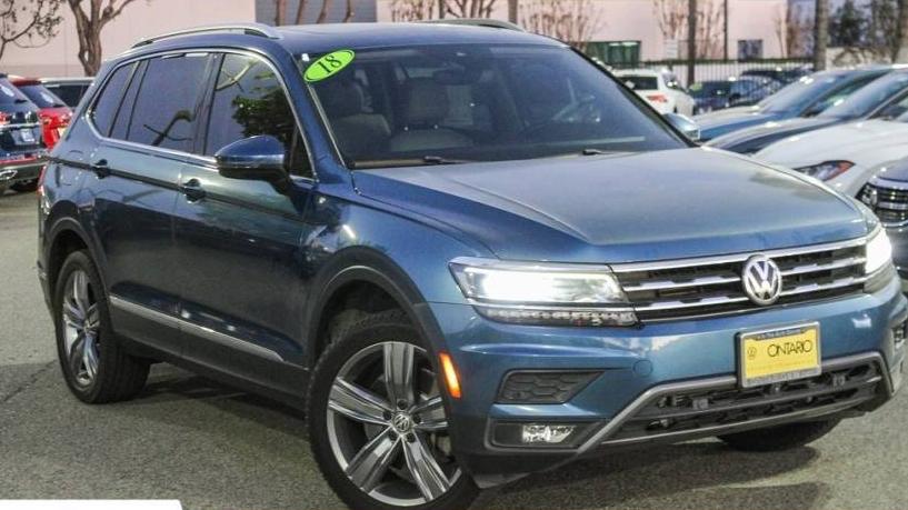 VOLKSWAGEN TIGUAN 2018 3VV5B7AX8JM004611 image