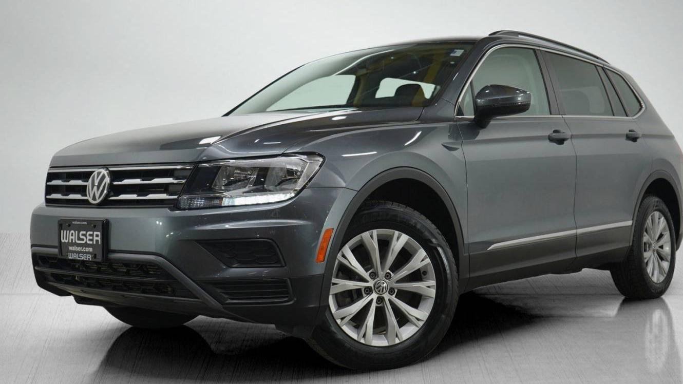 VOLKSWAGEN TIGUAN 2018 3VV2B7AX5JM147163 image