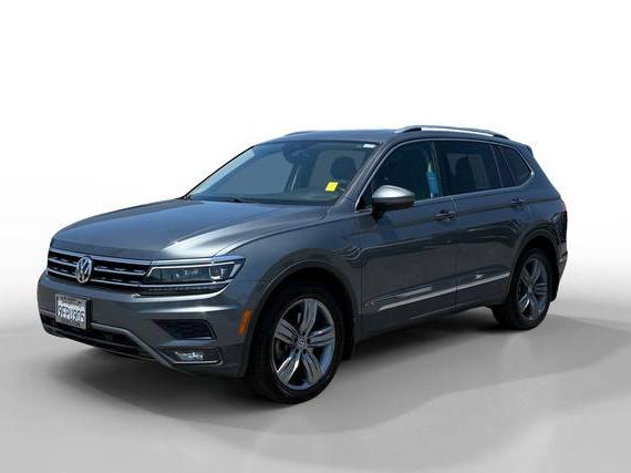 VOLKSWAGEN TIGUAN 2018 3VV4B7AX0JM211554 image