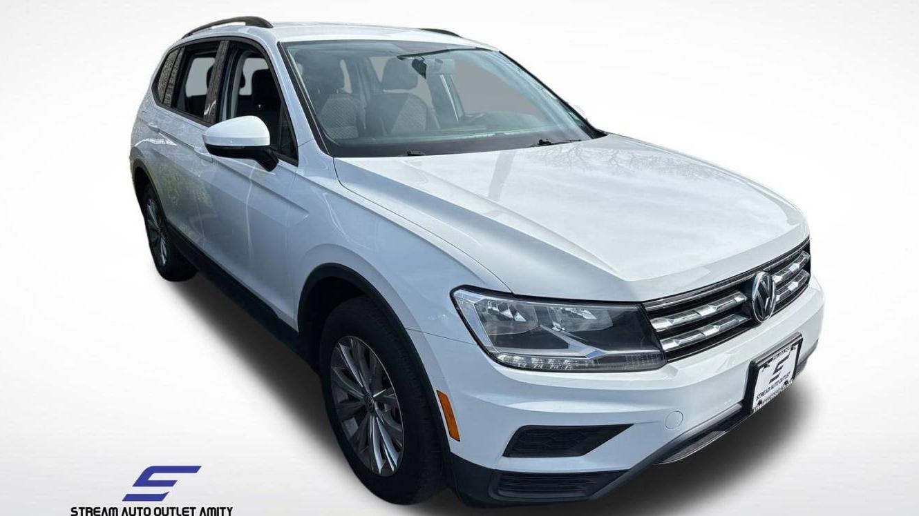 VOLKSWAGEN TIGUAN 2018 3VV0B7AX4JM107793 image