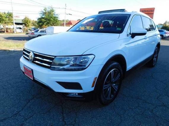 VOLKSWAGEN TIGUAN 2018 3VV3B7AX4JM004306 image