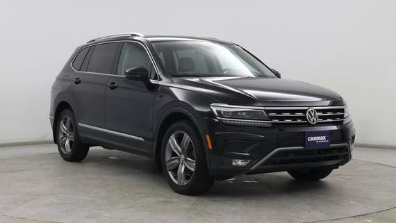 VOLKSWAGEN TIGUAN 2018 3VV4B7AX2JM192943 image