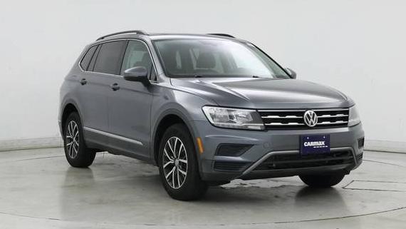 VOLKSWAGEN TIGUAN 2018 3VV2B7AX4JM205120 image