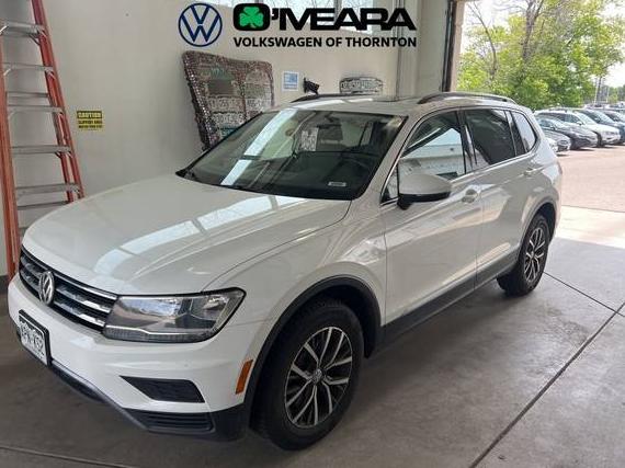 VOLKSWAGEN TIGUAN 2018 3VV2B7AX9JM207378 image