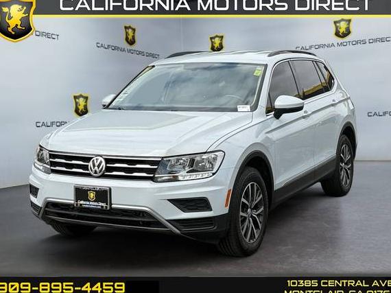 VOLKSWAGEN TIGUAN 2018 3VV3B7AX9JM190327 image