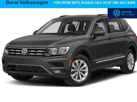 VOLKSWAGEN TIGUAN 2018 3VV3B7AX0JM034077 image
