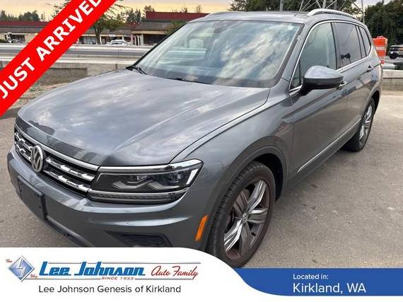 VOLKSWAGEN TIGUAN 2018 3VV4B7AX9JM003009 image
