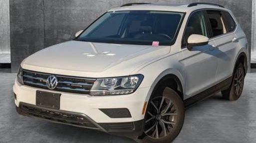 VOLKSWAGEN TIGUAN 2018 3VV2B7AX0JM216048 image