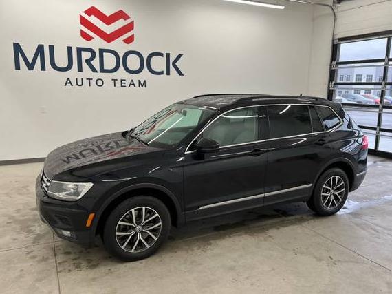 VOLKSWAGEN TIGUAN 2018 3VV2B7AX6JM018817 image