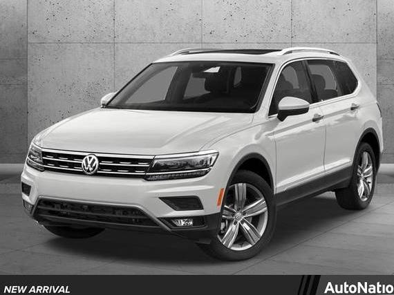 VOLKSWAGEN TIGUAN 2018 3VV3B7AX0JM014606 image