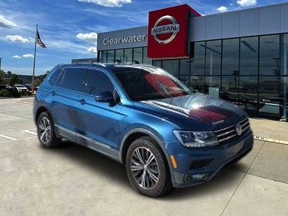 VOLKSWAGEN TIGUAN 2018 3VV3B7AX5JM015699 image