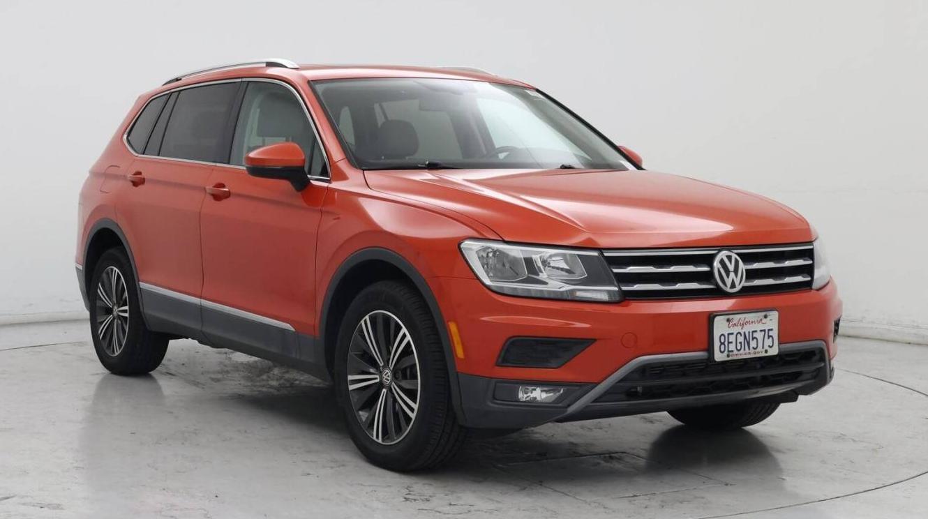 VOLKSWAGEN TIGUAN 2018 3VV3B7AX8JM083219 image