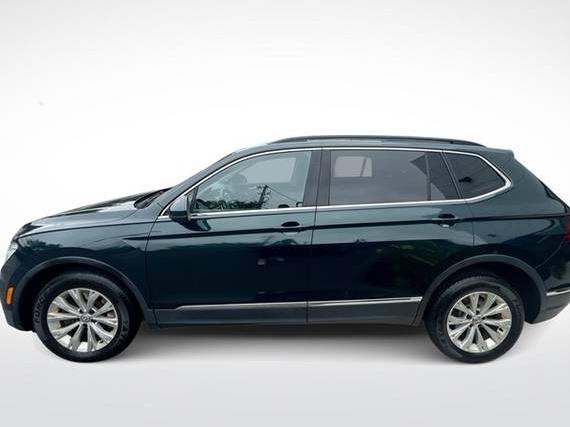 VOLKSWAGEN TIGUAN 2018 3VV2B7AX6JM178356 image