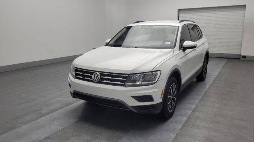 VOLKSWAGEN TIGUAN 2018 3VV3B7AX3JM214783 image