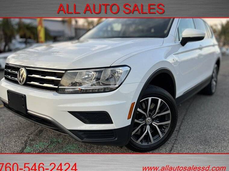 VOLKSWAGEN TIGUAN 2018 3VV3B7AX7JM201261 image