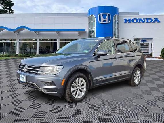 VOLKSWAGEN TIGUAN 2018 3VV3B7AX4JM210077 image