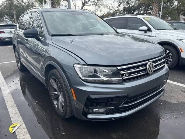 VOLKSWAGEN TIGUAN 2018 3VV3B7AX0JM201618 image