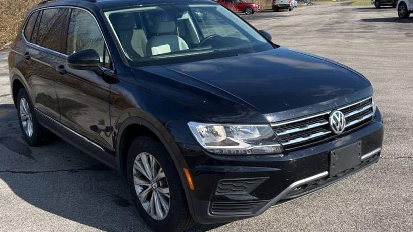 VOLKSWAGEN TIGUAN 2018 3VV3B7AX9JM079759 image