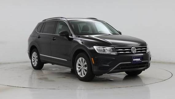 VOLKSWAGEN TIGUAN 2018 3VV2B7AX2JM104996 image