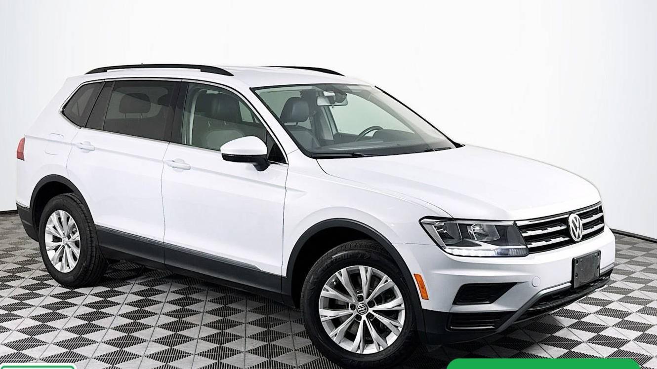 VOLKSWAGEN TIGUAN 2018 3VV3B7AX0JM171455 image